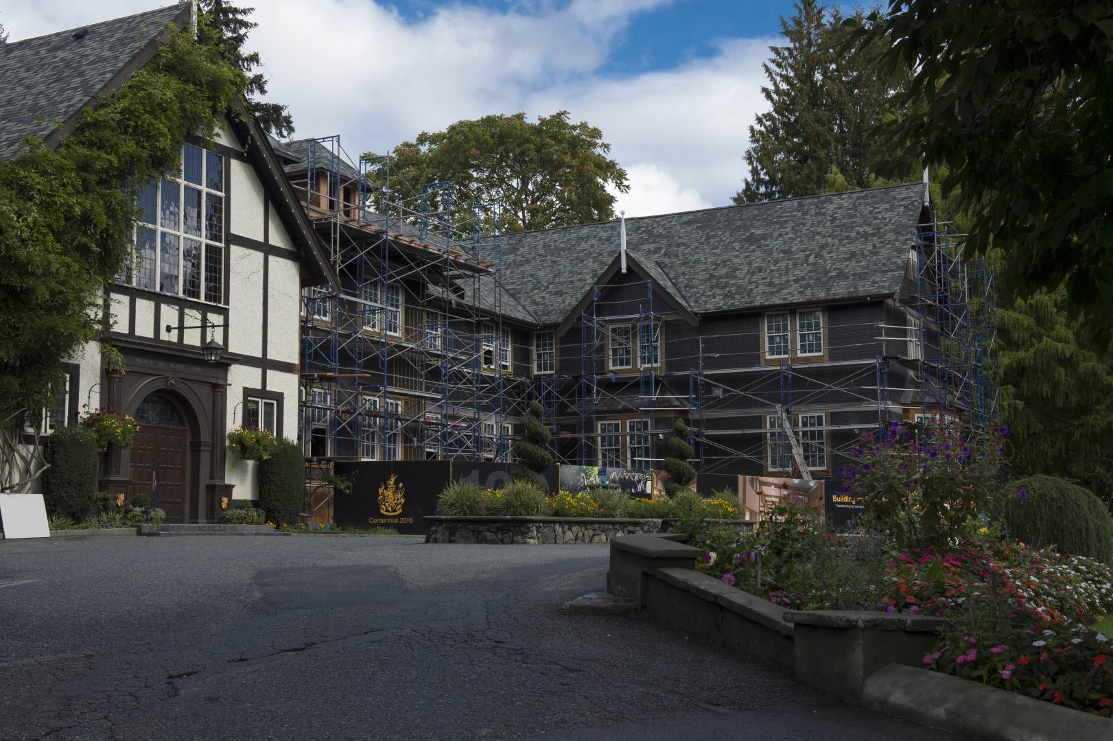 Shawnigan Lake School - Main Building